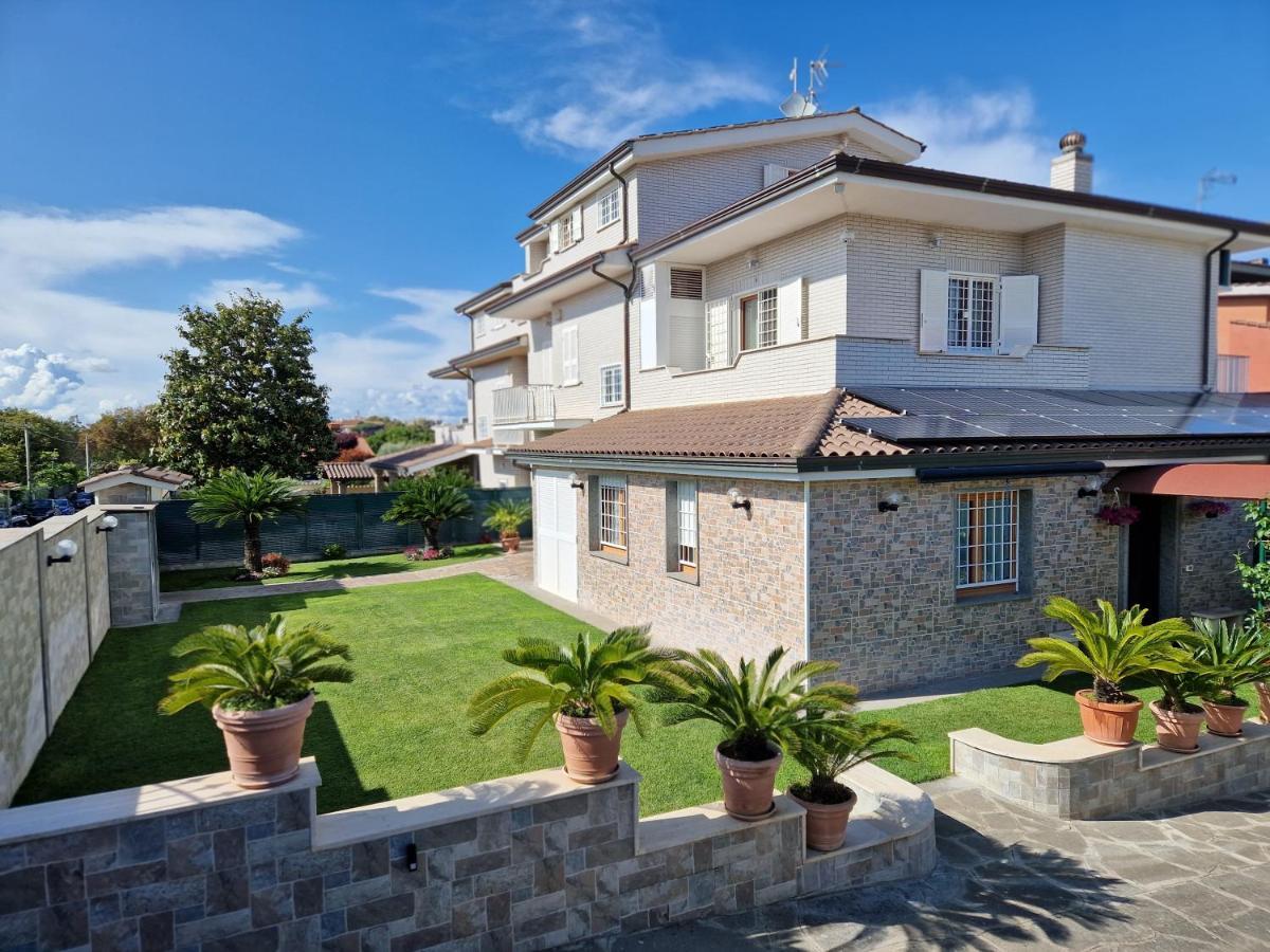 فندق Castelbarco House B روما المظهر الخارجي الصورة